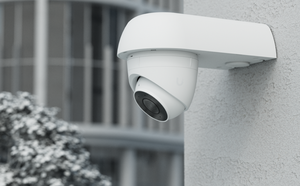 Ubiquiti UAC-CAMERA-AM | Camera Angle Mount – White