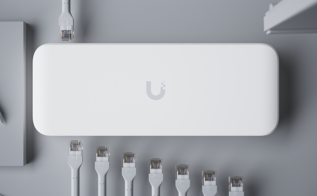 Ubiquiti USW-ULTRA | UniFi Switch Ultra | 8 Gbps Switch – Default Title