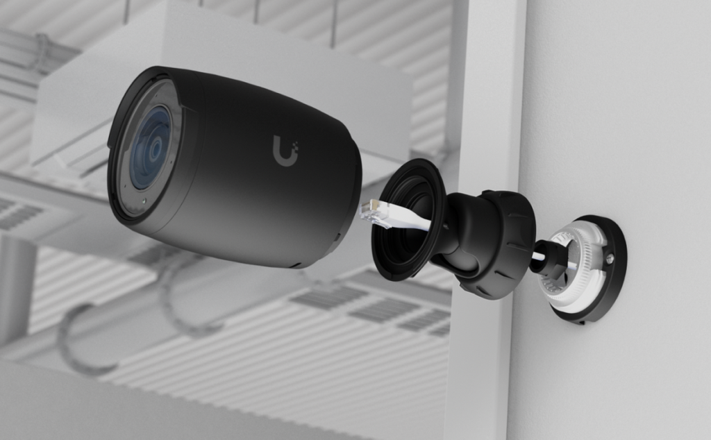 Ubiquiti UVC-AI-PRO | AI Pro Camera | 4K | IP65 | 3x Optical – White
